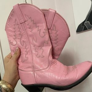 Vintage pink cowboy boots